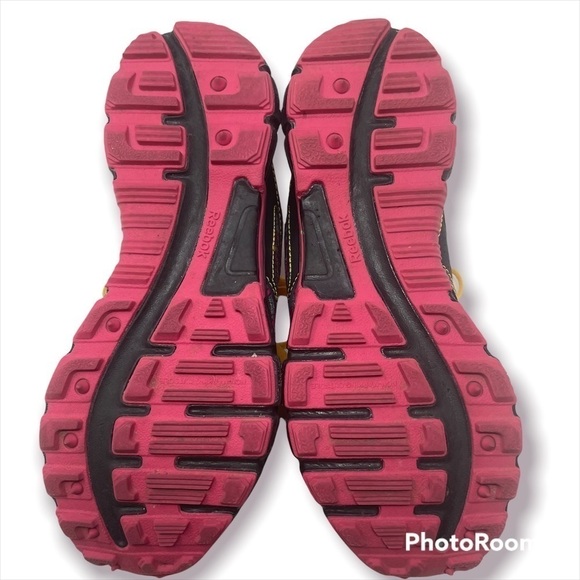 Reebok Record Finish RS Trail Running Shoes | Size 7 | Black/Pink/Yellow - Picture 7 of 8